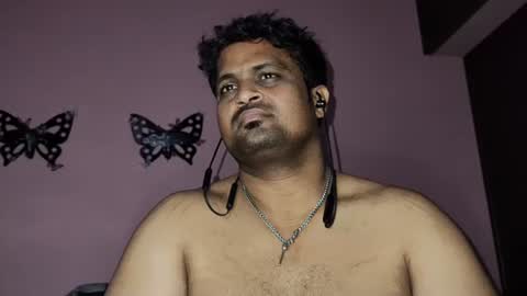 Snapshot of clitorisgspot69 chatting on January 2026 11:52:01 PM Raj online show from January 2026 11:52:01 PM