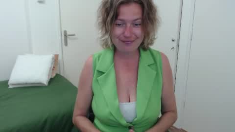 Syl  online show from June 2026 05:23:02 AM
