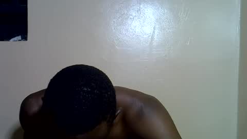 Snapshot of clive_damian chatting on June 2026 02:35:01 AM clive_damian online show from June 2026 02:35:01 AM