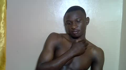 Snapshot of clive_damian chatting on June 2026 03:42:02 PM clive_damian online show from June 2026 03:42:02 PM
