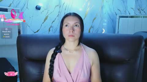 Cloe online show from June 2026 02:09:02 AM