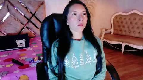 Cloe online show from August 2026 05:06:01 PM