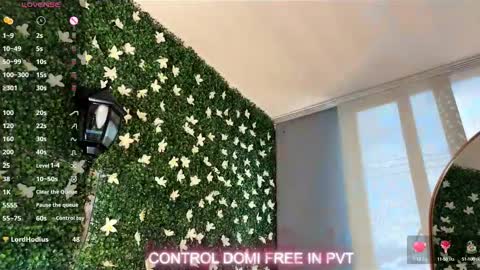 Snapshot of cloe_five chatting on September 2025 07:51:02 PM CLOE online show from September 2025 07:51:02 PM