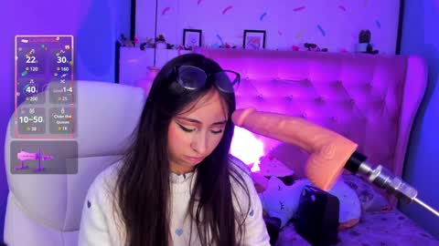 Snapshot of cloe_martinez_ chatting on January 2025 02:09:01 AM Cloe online show from January 2025 02:09:01 AM