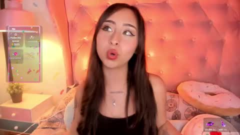 Snapshot of cloe_martinez_ chatting on February 2025 02:17:02 AM Cloe online show from February 2025 02:17:02 AM