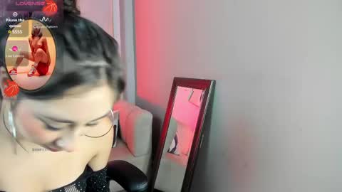 Snapshot of cloe_martinez_ chatting on September 2025 08:53:01 PM Cloe online show from September 2025 08:53:01 PM