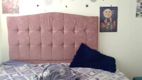 cloe_sun_ online show from November 2025 07:05:02 PM