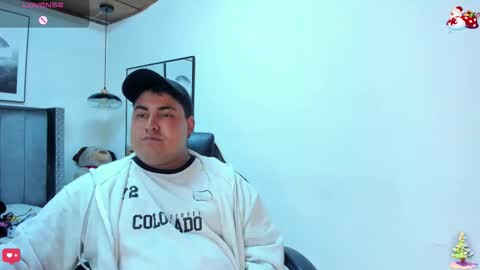 Snapshot of cloe_x_billy chatting on December 2025 05:11:02 PM Cloe x Billy online show from December 2025 05:11:02 PM