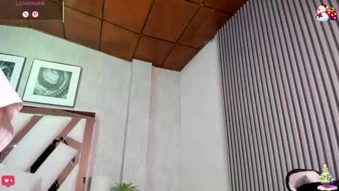 Snapshot of cloe_x_billy chatting on December 2025 07:20:02 PM Cloe x Billy online show from December 2025 07:20:02 PM