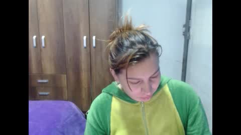 cloepussy online show from October 2025 03:24:01 PM