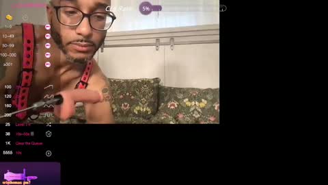 Snapshot of cloudedthot chatting on December 2024 09:01:01 PM CloudedThots online show from December 2024 09:01:01 PM
