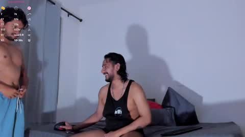 Snapshot of cloudy_pigdude chatting on December 2024 03:44:01 AM CRISTIAN online show from December 2024 03:44:01 AM