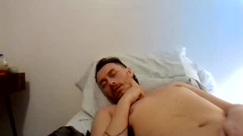 Snapshot of cloudyydayzz chatting on March 2026 04:15:01 PM tallhungandcloudy online show from March 2026 04:15:01 PM