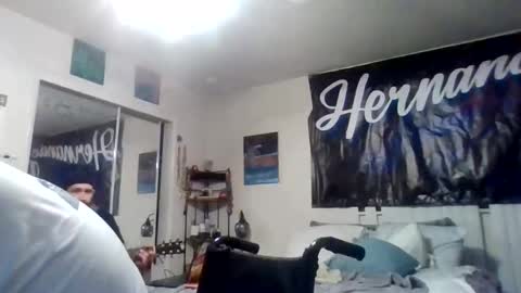 Snapshot of cloudyydayzz chatting on March 2026 12:41:01 PM tallhungandcloudy online show from March 2026 12:41:01 PM