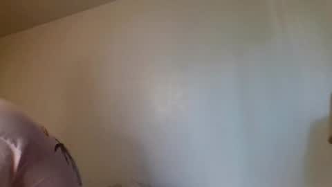 Snapshot of cloudyydayzz chatting on March 2026 12:21:01 AM tallhungandcloudy online show from March 2026 12:21:01 AM