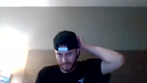 tallhungandcloudy online show from April 2026 08:15:01 PM
