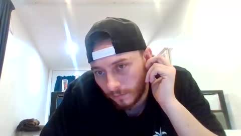 tallhungandcloudy online show from May 2026 09:08:02 PM