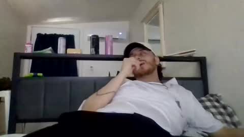 tallhungandcloudy online show from May 2026 11:32:01 PM