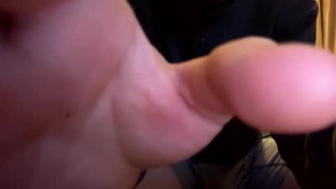 cloverboy1988 online show from November 2025 12:40:02 PM