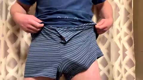 clovershit1 online show from January 2026 04:27:02 AM