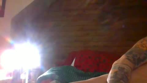 Snapshot of cmorrah chatting on November 2025 01:53:01 AM Cmoto online show from November 2025 01:53:01 AM