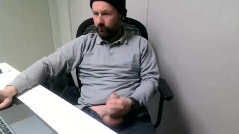 Snapshot of cmp_brandon chatting on March 2025 01:21:01 PM cmp_brandon online show from March 2025 01:21:01 PM