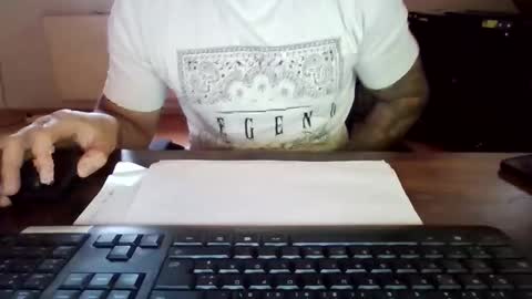 Snapshot of cock4onenight chatting on October 2025 12:09:01 PM cock4onenight online show from October 2025 12:09:01 PM