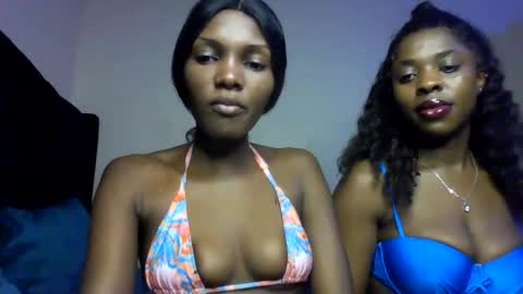 Snapshot of cocolatti1 chatting on September 2025 09:26:01 PM coco online show from September 2025 09:26:01 PM