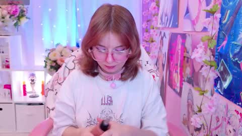 Mia online show from January 2026 08:47:01 PM