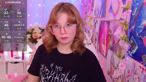 Mia online show from March 2026 10:16:01 PM