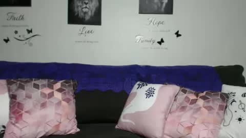 CocosCreamy online show from March 2026 01:37:02 PM