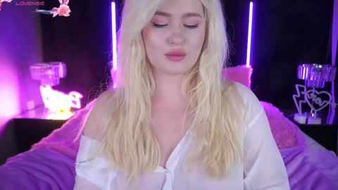 Snapshot of cocosecretss chatting on February 2025 10:48:02 AM onlyfans amyleyy online show from February 2025 10:48:02 AM