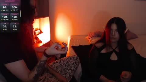 Phia And Luna online show from November 2025 03:52:02 AM