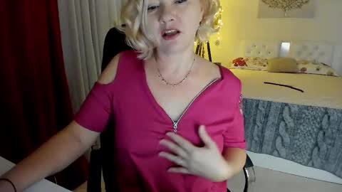 Snapshot of colette1w chatting on November 2025 03:12:02 PM Olga. online show from November 2025 03:12:02 PM