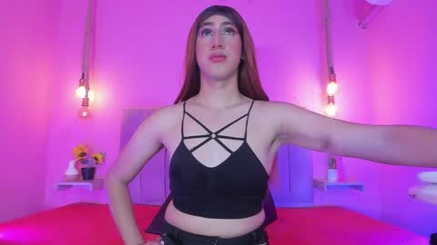         online show from October 2025 12:05:02 PM