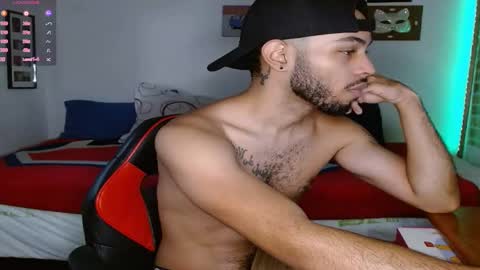 Snapshot of colinlatinbrown chatting on January 2025 01:11:02 PM IG online show from January 2025 01:11:02 PM