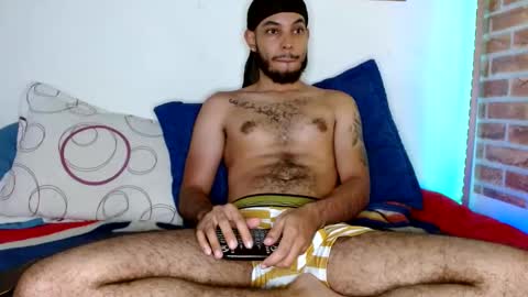 Snapshot of colinlatinbrown chatting on January 2025 06:00:01 PM IG online show from January 2025 06:00:01 PM