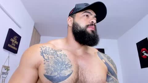Snapshot of college_muscle_ass chatting on July 2026 11:01:02 AM college_muscle_ass online show from July 2026 11:01:02 AM