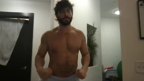 collegeboy3118 online show from February 2025 01:21:02 AM