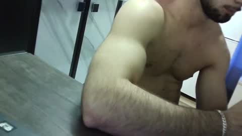 Snapshot of collegegymbro chatting on December 2024 06:55:02 PM collegegymbro online show from December 2024 06:55:02 PM