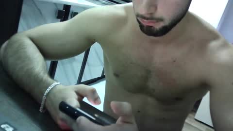 Snapshot of collegegymbro chatting on December 2024 05:32:01 PM collegegymbro online show from December 2024 05:32:01 PM