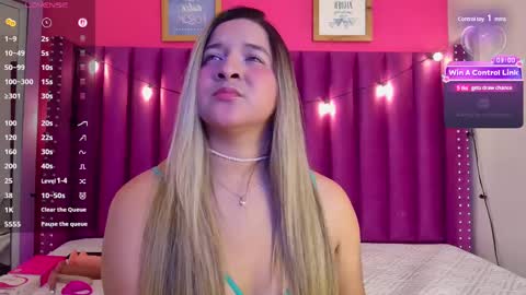 Snapshot of collegepawglovedaddy chatting on March 2025 08:20:02 PM MEGAN online show from March 2025 08:20:02 PM