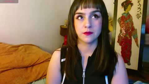 Collette online show from December 2025 06:43:01 AM