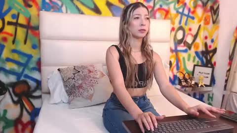 valentina online show from February 2026 11:59:01 AM