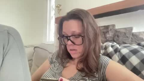 collisgirly online show from July 2026 03:14:02 PM