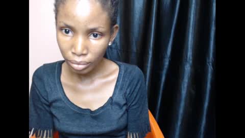 Snapshot of coltish_sexy chatting on January 2025 06:49:01 PM coltish_sexy online show from January 2025 06:49:01 PM