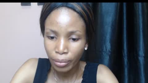 Snapshot of coltish_sexy chatting on January 2025 01:58:01 PM coltish_sexy online show from January 2025 01:58:01 PM