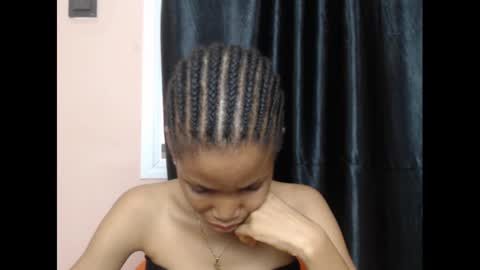 Snapshot of coltish_sexy chatting on January 2025 04:45:01 PM coltish_sexy online show from January 2025 04:45:01 PM