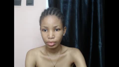 Snapshot of coltish_sexy chatting on January 2025 08:07:02 AM coltish_sexy online show from January 2025 08:07:02 AM