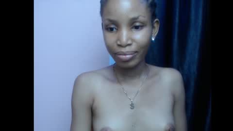 Snapshot of coltish_sexy chatting on February 2025 07:52:01 PM coltish_sexy online show from February 2025 07:52:01 PM
